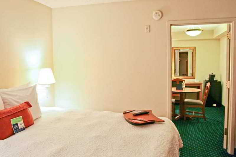 Hampton Inn Pensacola-Airport Quarto foto